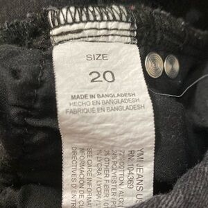 YMI charcoal wash straight leg size 20 women’s black denim
